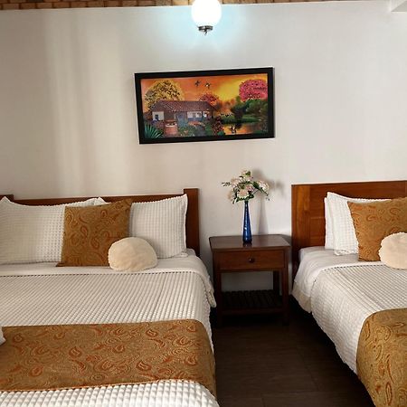 Casa Lewana Hotel บียาเดเลย์บา ภายนอก รูปภาพ