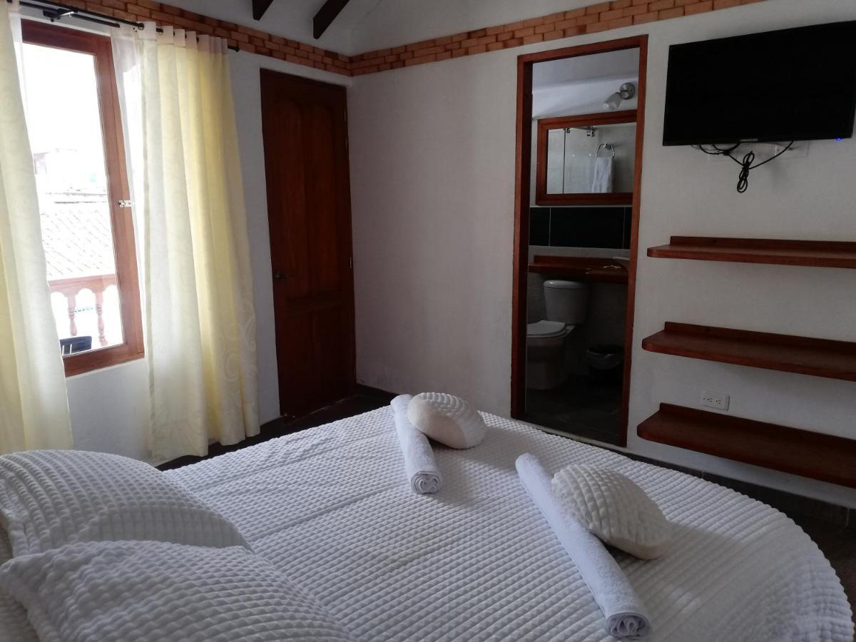 Casa Lewana Hotel บียาเดเลย์บา ภายนอก รูปภาพ