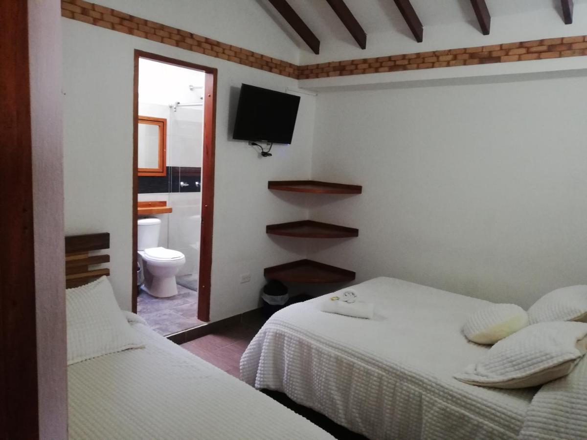 Casa Lewana Hotel บียาเดเลย์บา ภายนอก รูปภาพ
