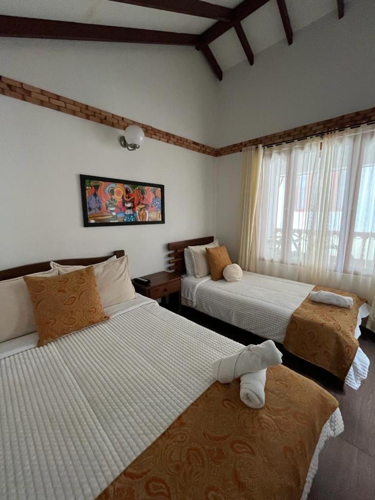 Casa Lewana Hotel บียาเดเลย์บา ภายนอก รูปภาพ