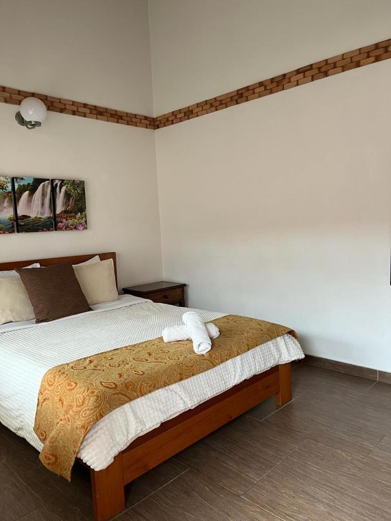Casa Lewana Hotel บียาเดเลย์บา ภายนอก รูปภาพ