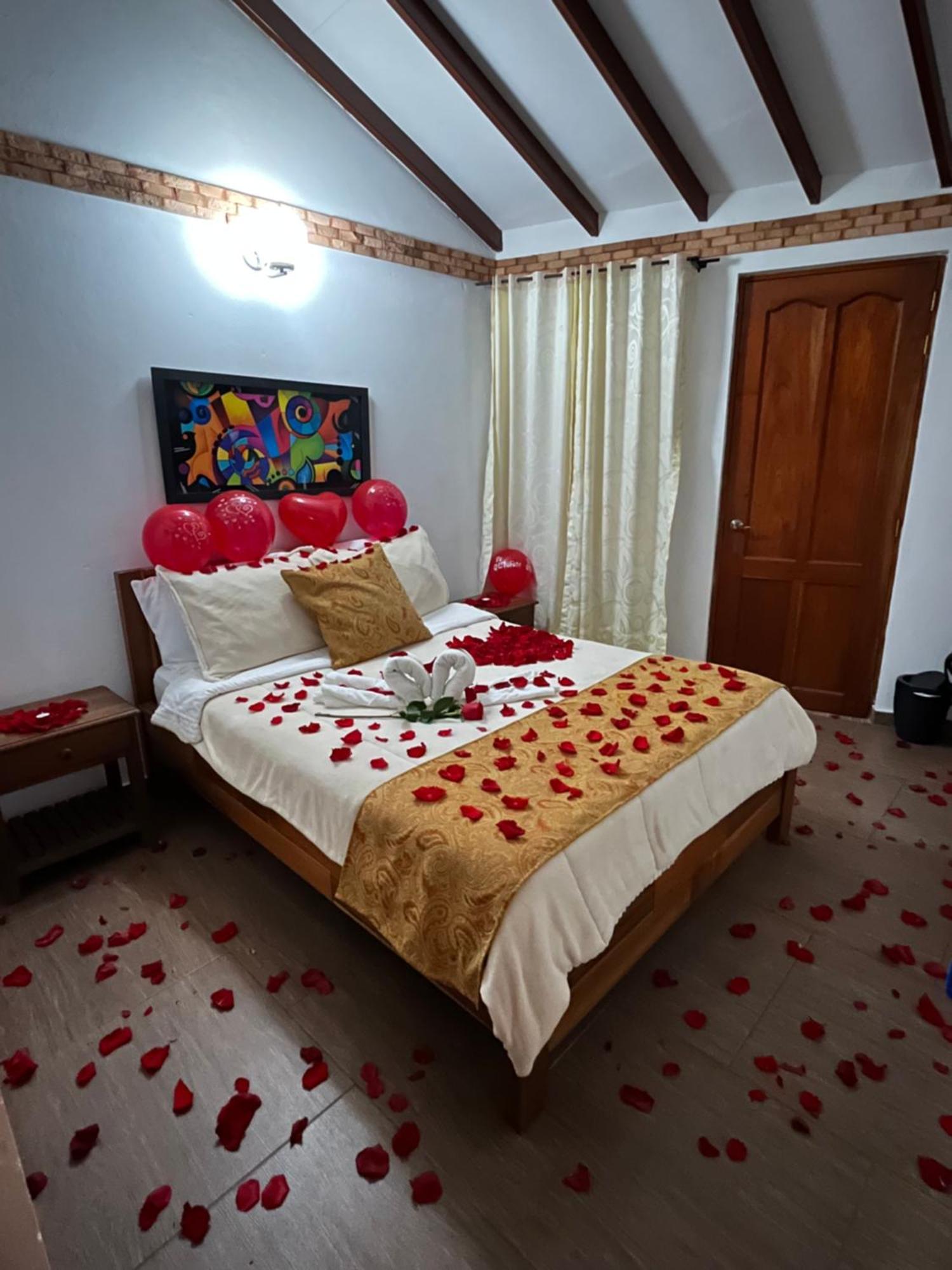 Casa Lewana Hotel บียาเดเลย์บา ภายนอก รูปภาพ